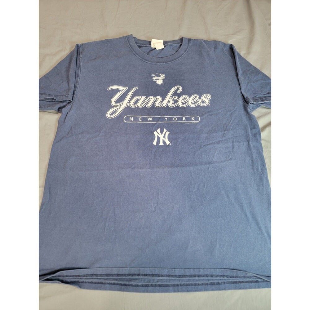 MLB New York Yankees Lee Sport T-Shirt Mens XL Blue Baseball Graphic Tee